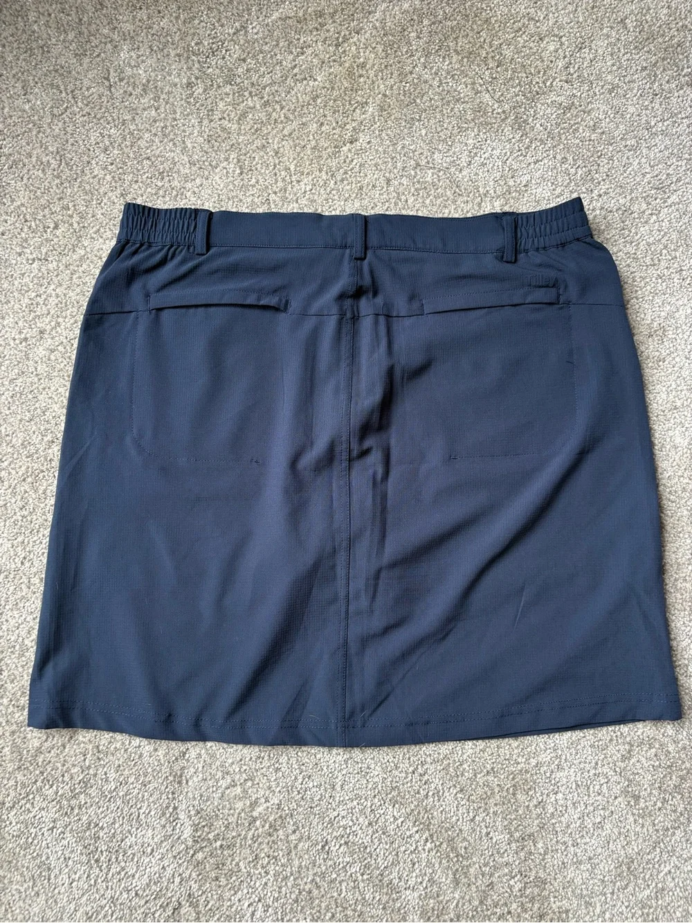 Tilley Women's Navy Flat-Front Skort — Classic Everyday Style